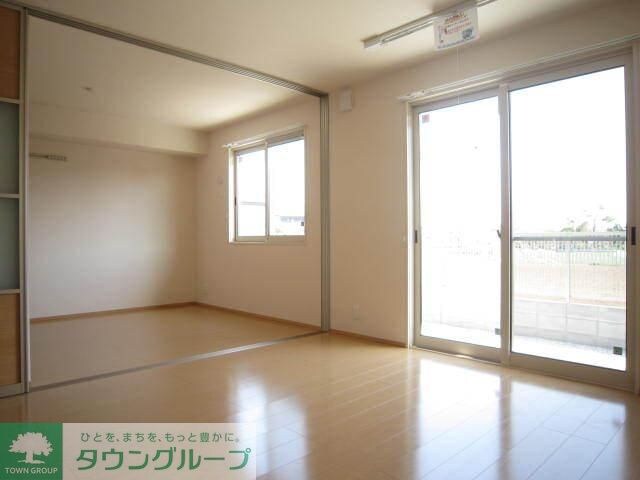 ファヴォーレIIの物件内観写真