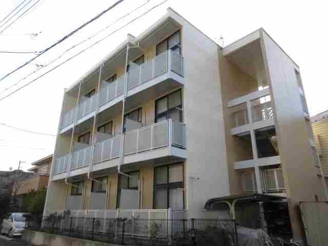 レオパレスエステートＫの物件外観写真