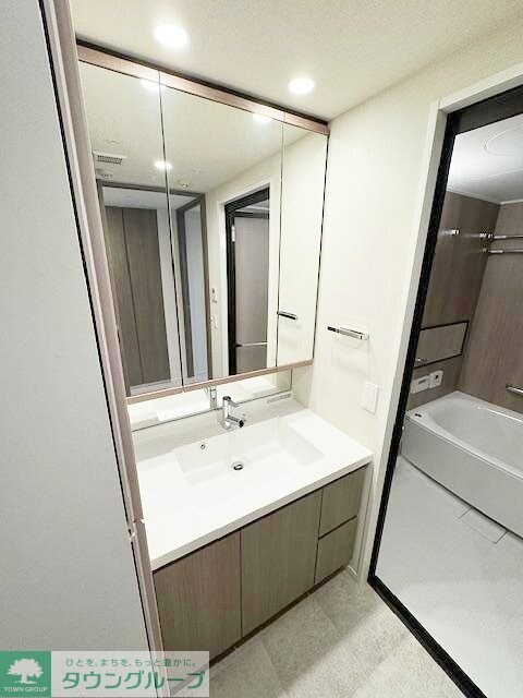 横須賀中央レジデンスの物件内観写真