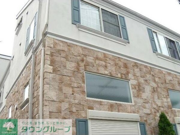 プリマ七番館の物件外観写真