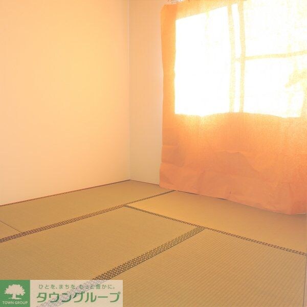 岩崎ハイツの物件内観写真