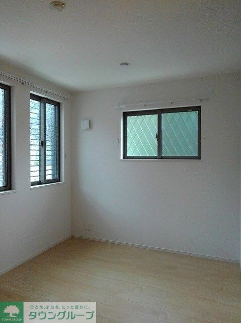 モナヴェールIIIの物件内観写真