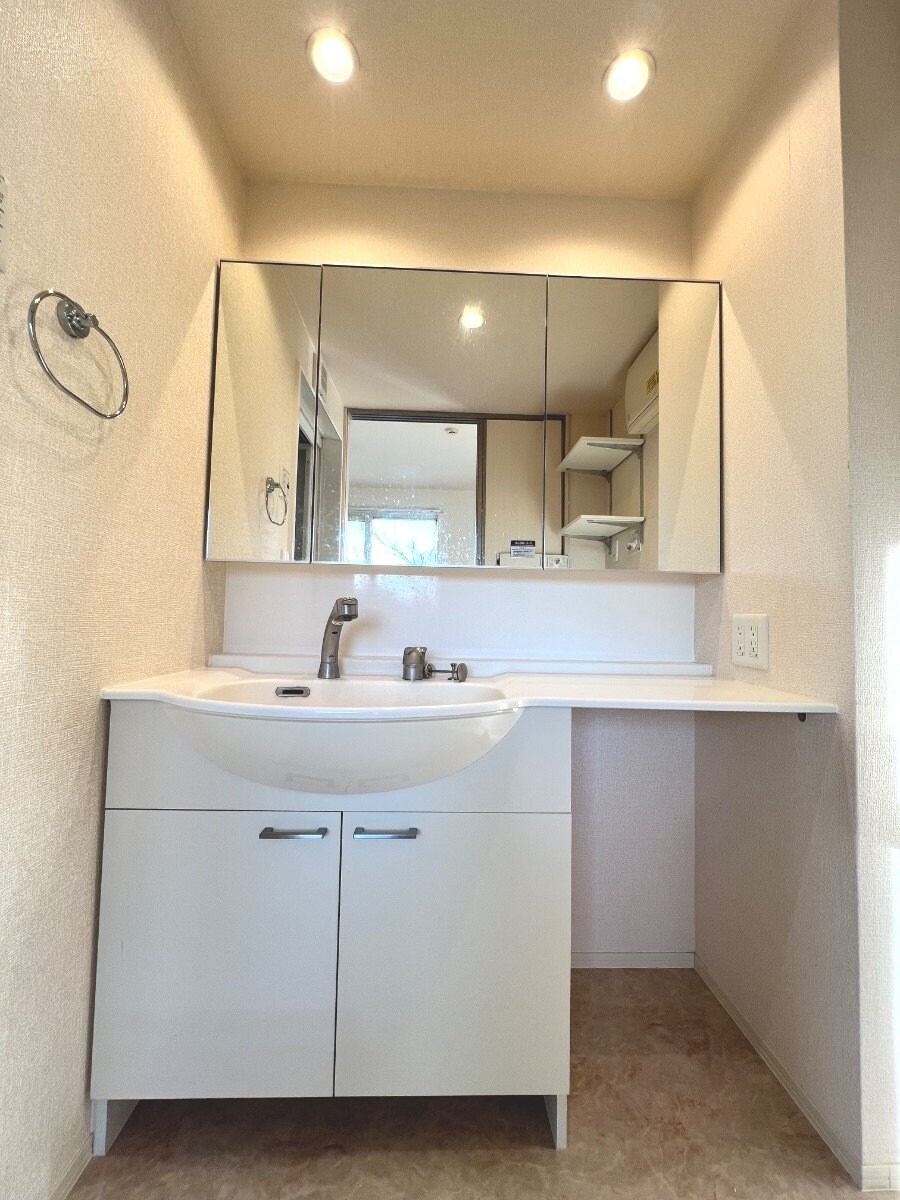 ヒルズ　Bの物件内観写真