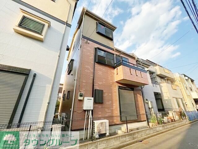 望月貸家の物件外観写真