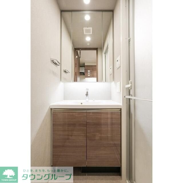 ドゥーエ横濱鶴見の物件内観写真