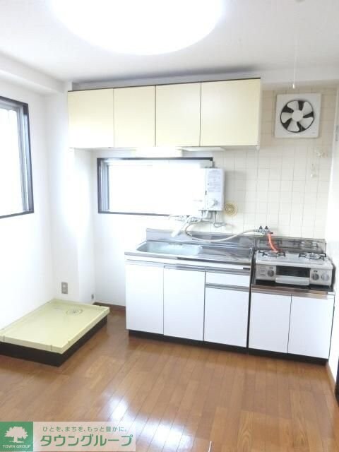 コーポスズキの物件内観写真