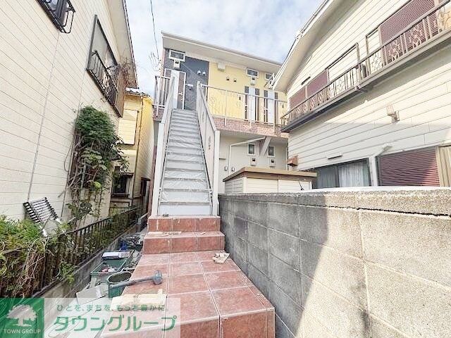 ユナイト桜本ヴィクトリーアルバートの物件外観写真