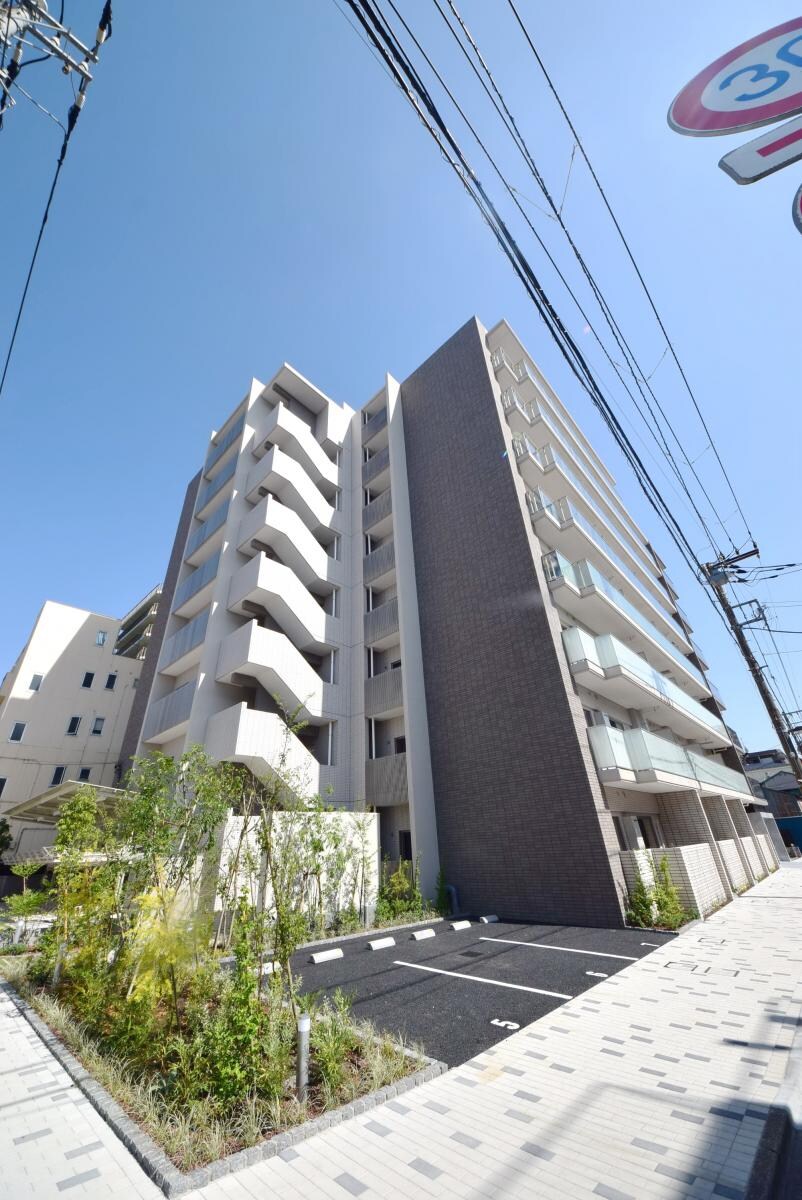 ラグゼナ東陽町の物件外観写真