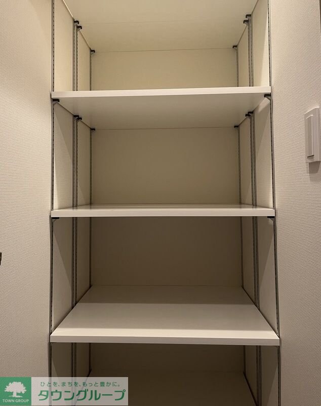 ONE ROOF RESIDENCE KIBA WESTの物件内観写真