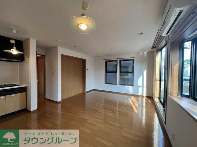 望月貸家の物件内観写真