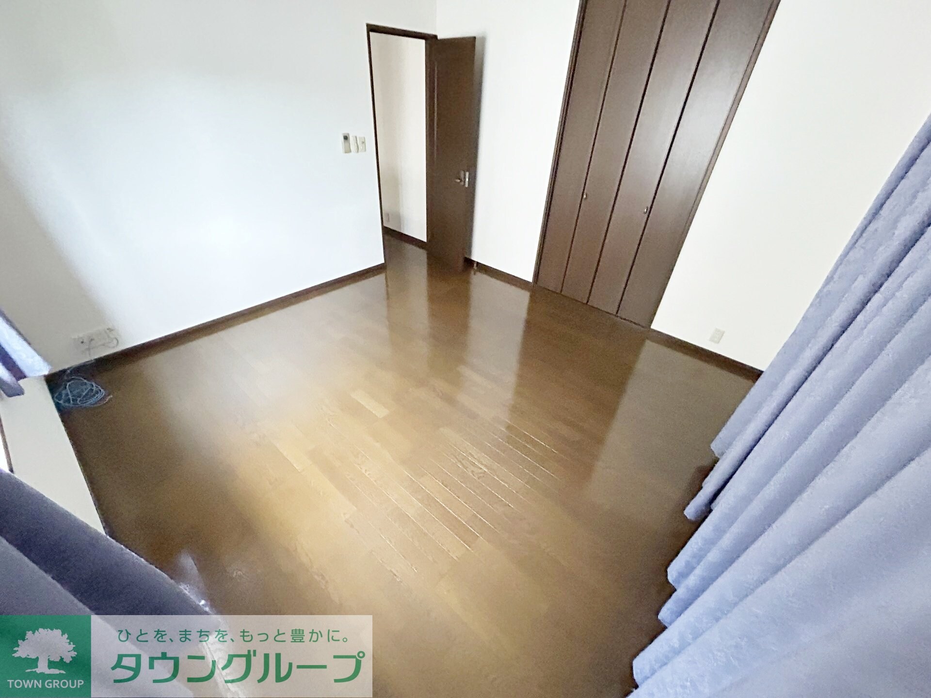 師岡町貸家の物件内観写真