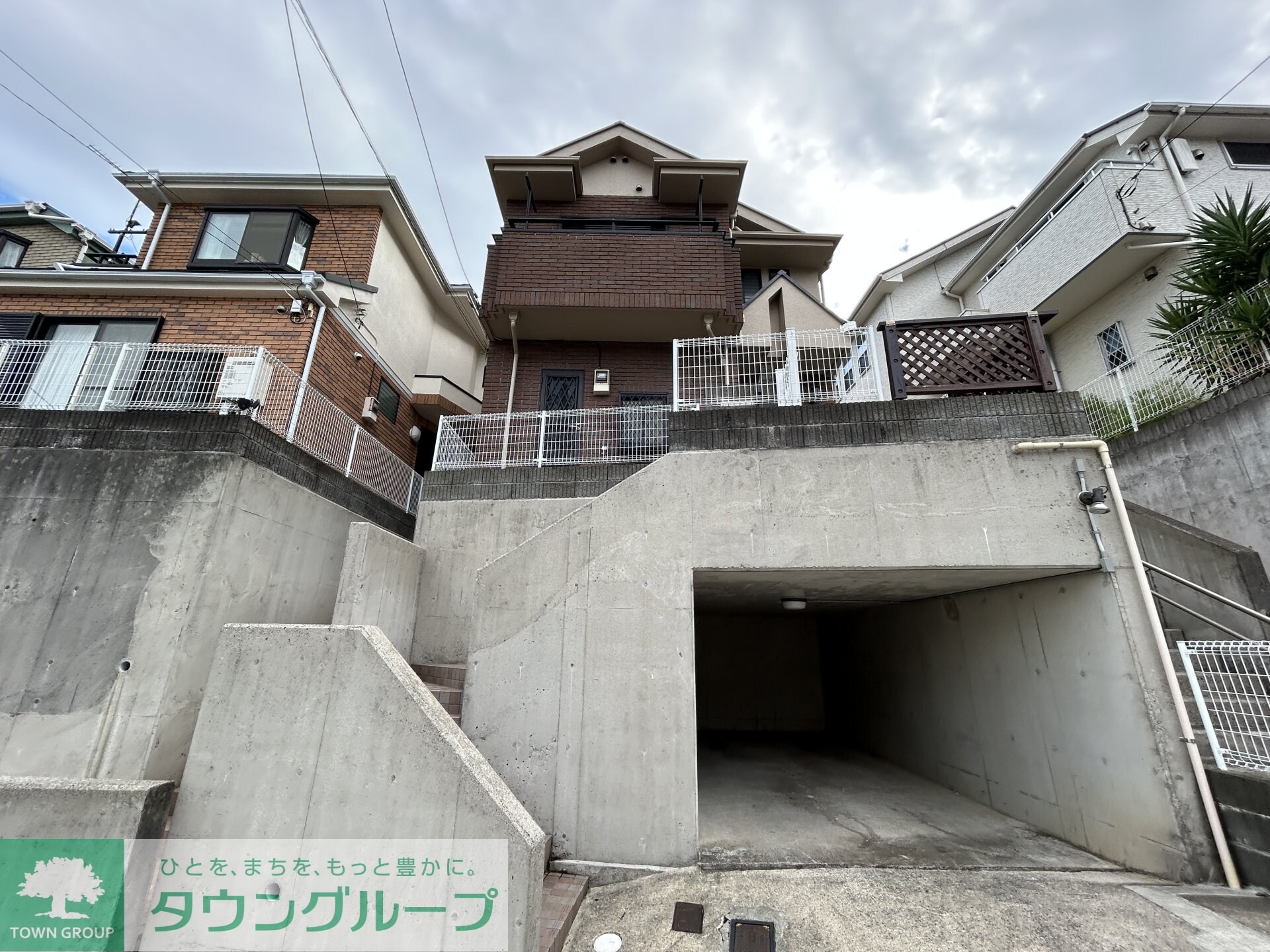 師岡町貸家の物件内観写真