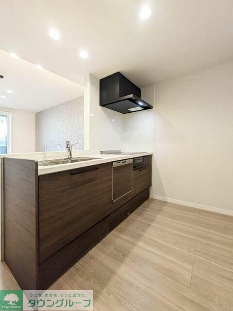 ロングウッドテラスの物件内観写真