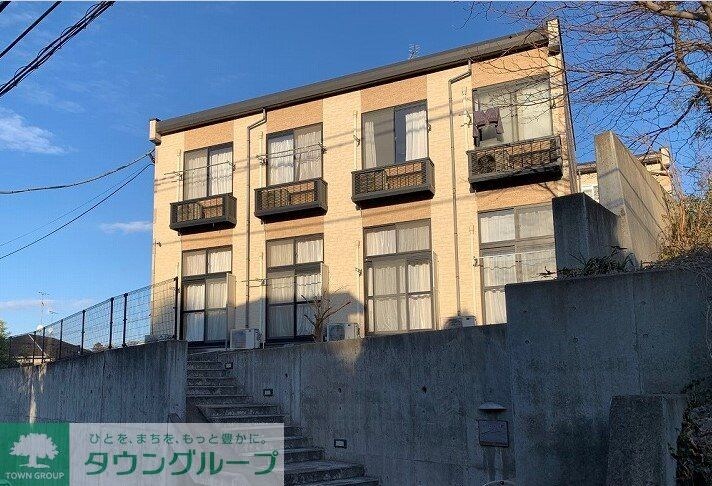 レオパレススプリング　ガーデンの物件外観写真