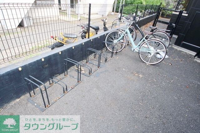 エフパークレジデンス妙蓮寺の物件内観写真