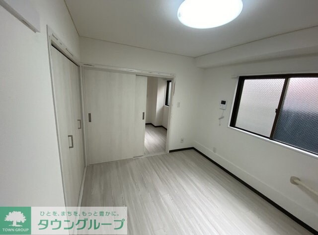 タウンハイツ七島の物件内観写真