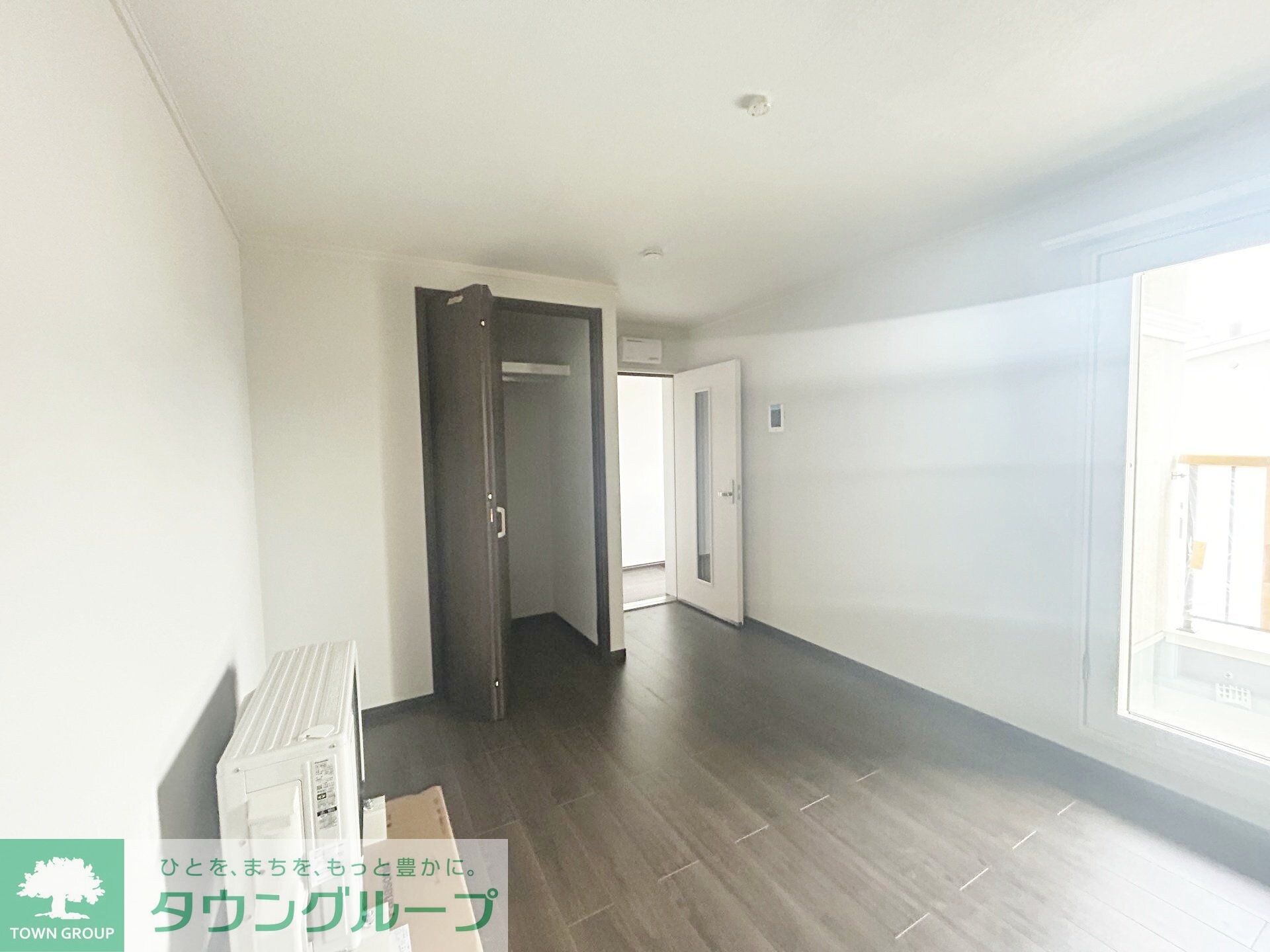 フェリーチェＭＩＹＡＢＩの物件内観写真