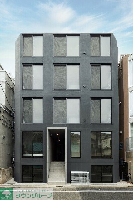 クレドコート西荻窪の物件外観写真