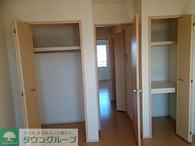 カーサ　デ　ファミリオVの物件内観写真