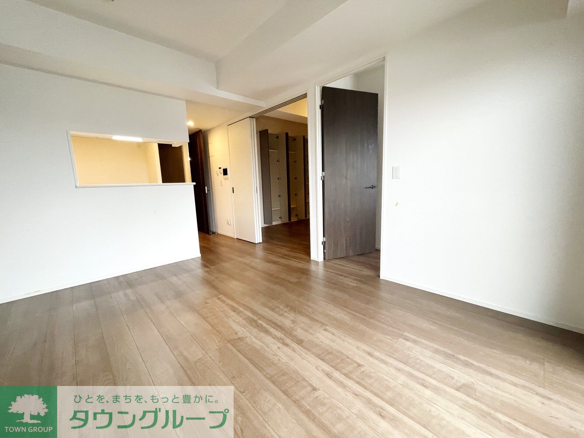 ロイジェント志村坂上の物件内観写真