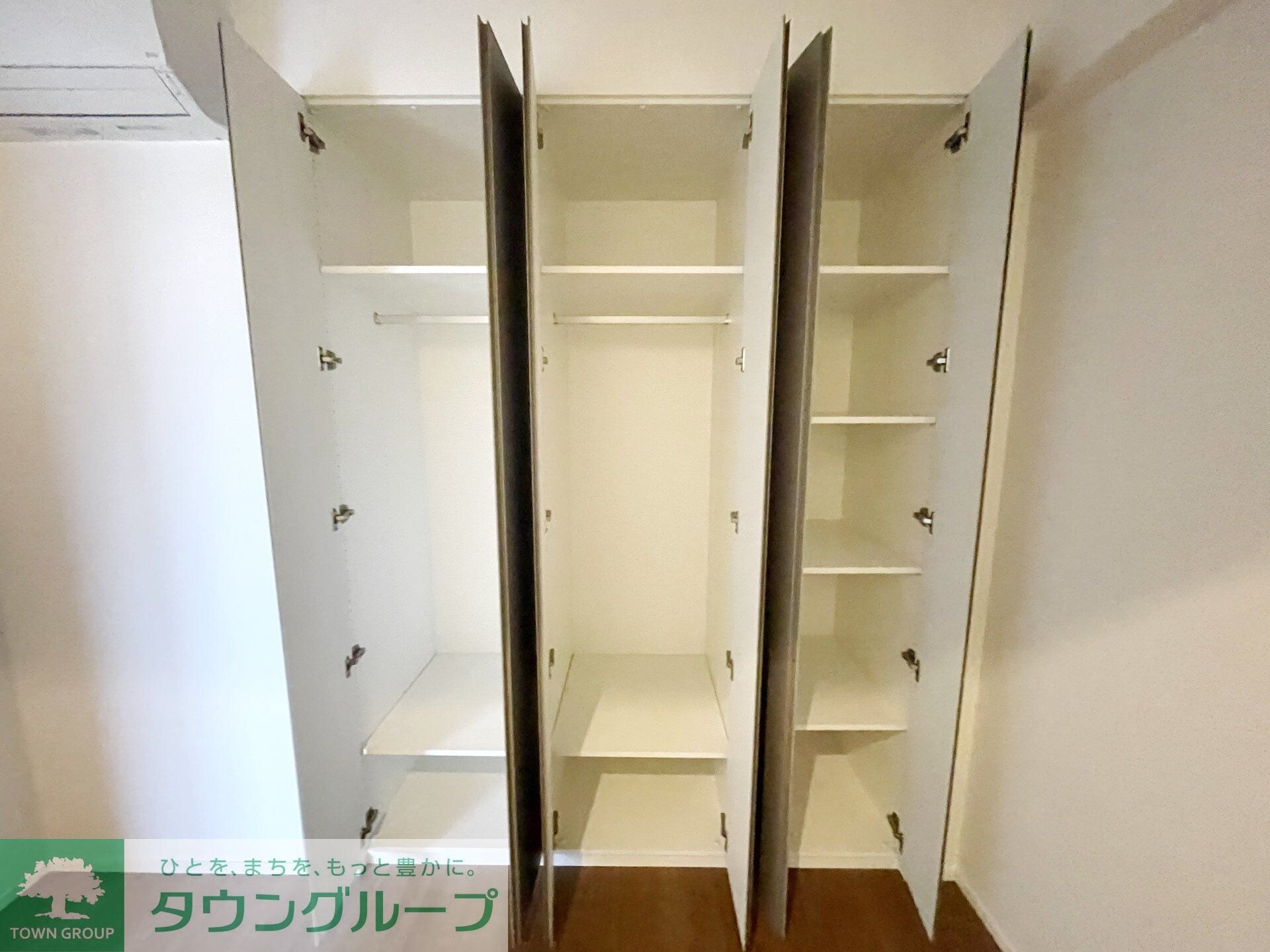 ロイジェント志村坂上の物件内観写真