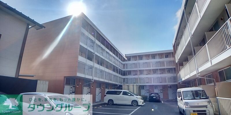 レオパレスＳＫＫ・マンションIIIの物件外観写真