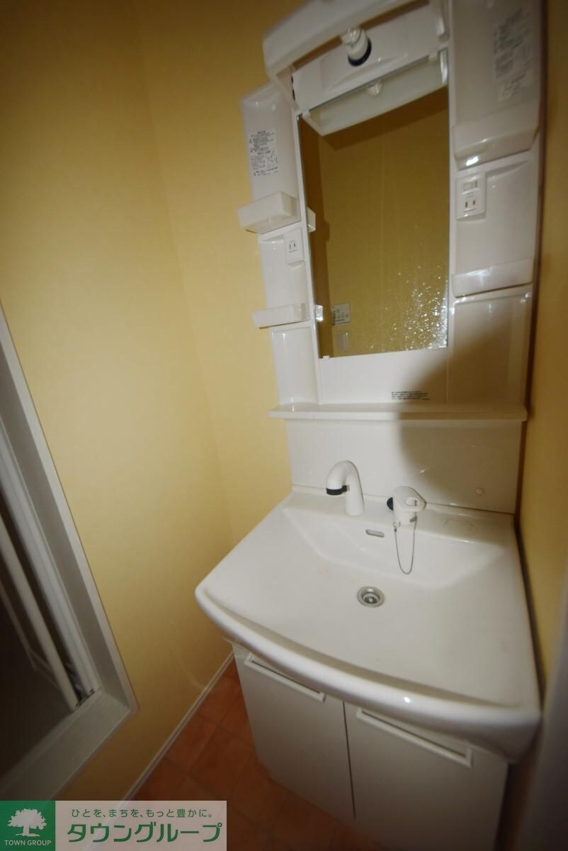 アン　ディオールの物件内観写真