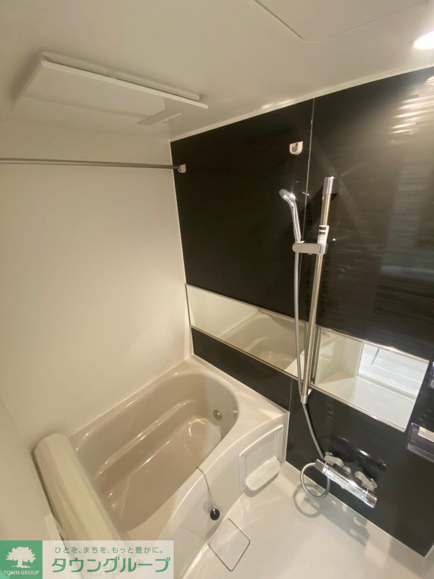 ノーブルラフィネ白幡の物件内観写真