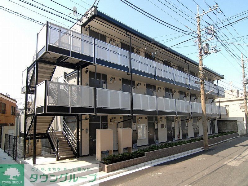 レオパレスアピラの物件外観写真