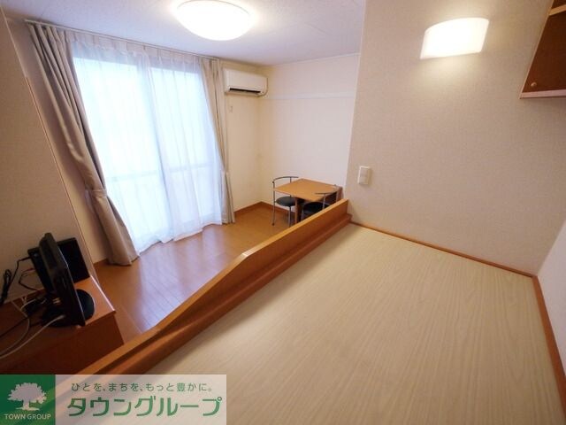 レオパレスカトルセゾン戸田公園の物件内観写真