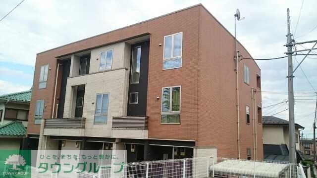 ラフレシールの物件外観写真