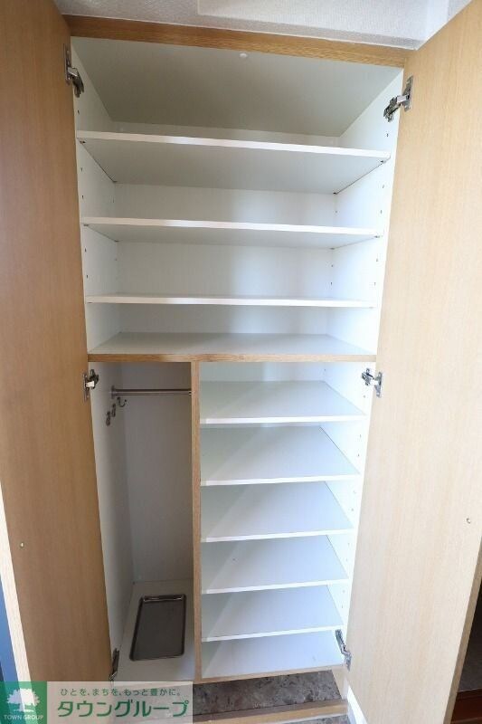 ザ　ウエスト　スクエアの物件内観写真