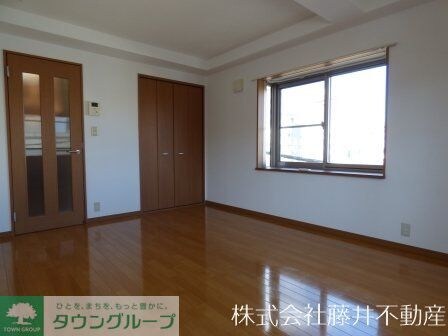 タウンコートワラビの物件内観写真