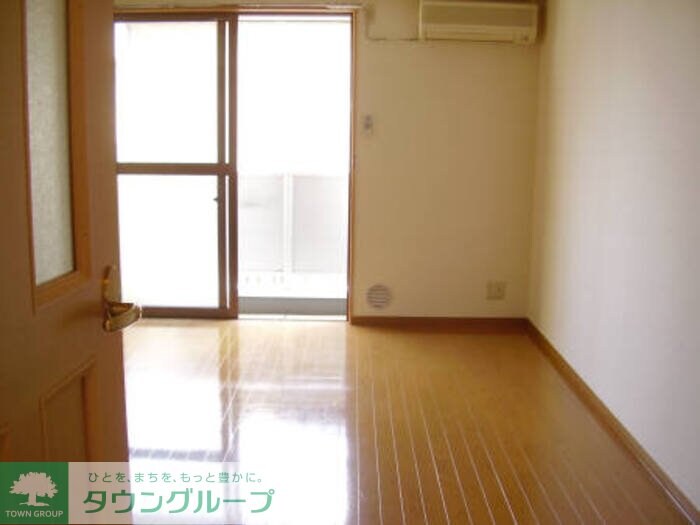 ロイヤルハイツＦＵＪＩの物件内観写真