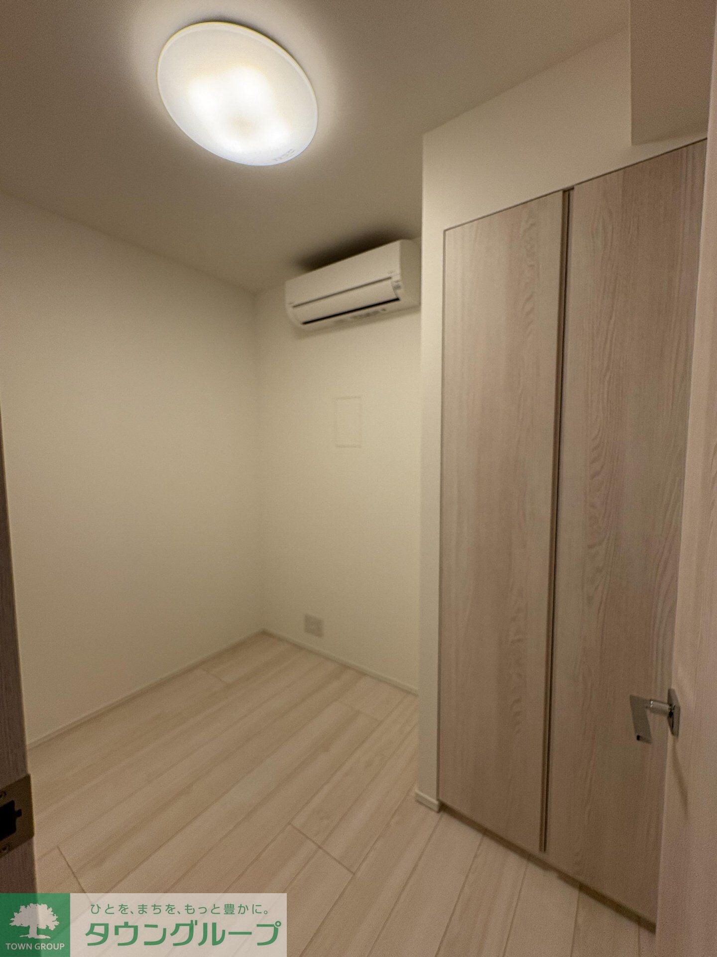 コンフォリア東葛西の物件内観写真