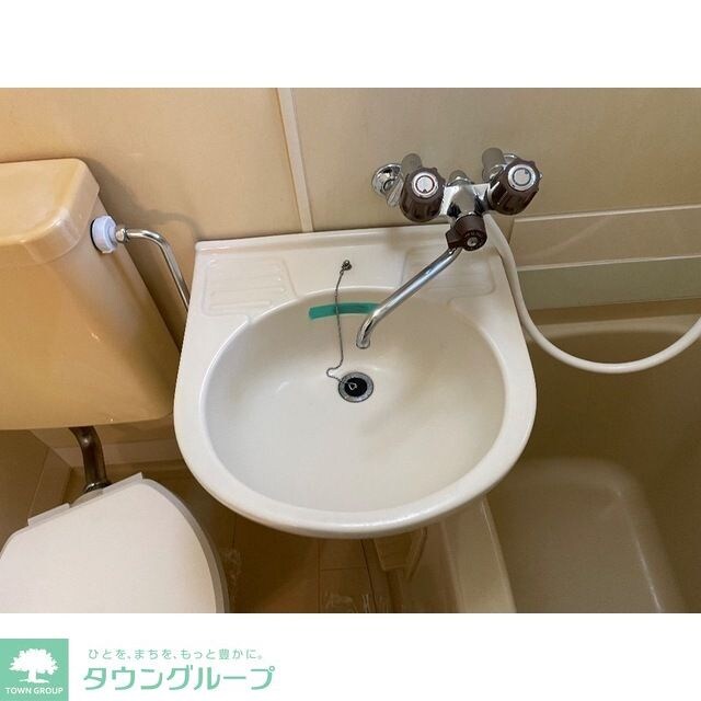 ローズアパートR-18の物件内観写真