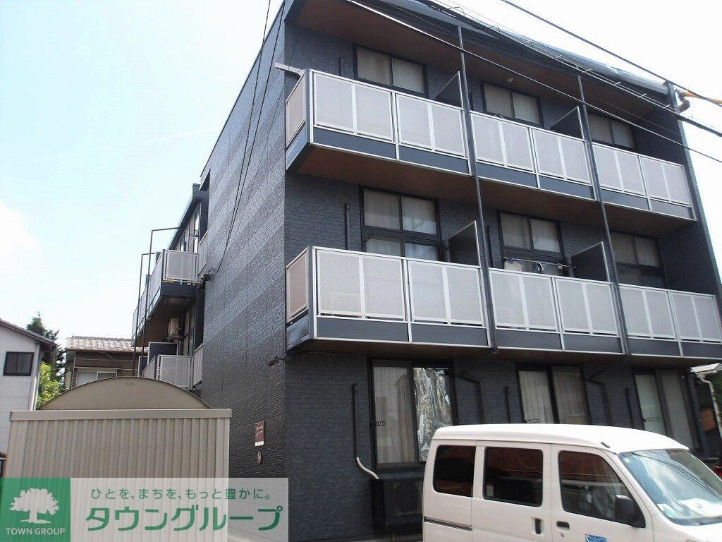 レオパレスＳＡＫＵの物件外観写真