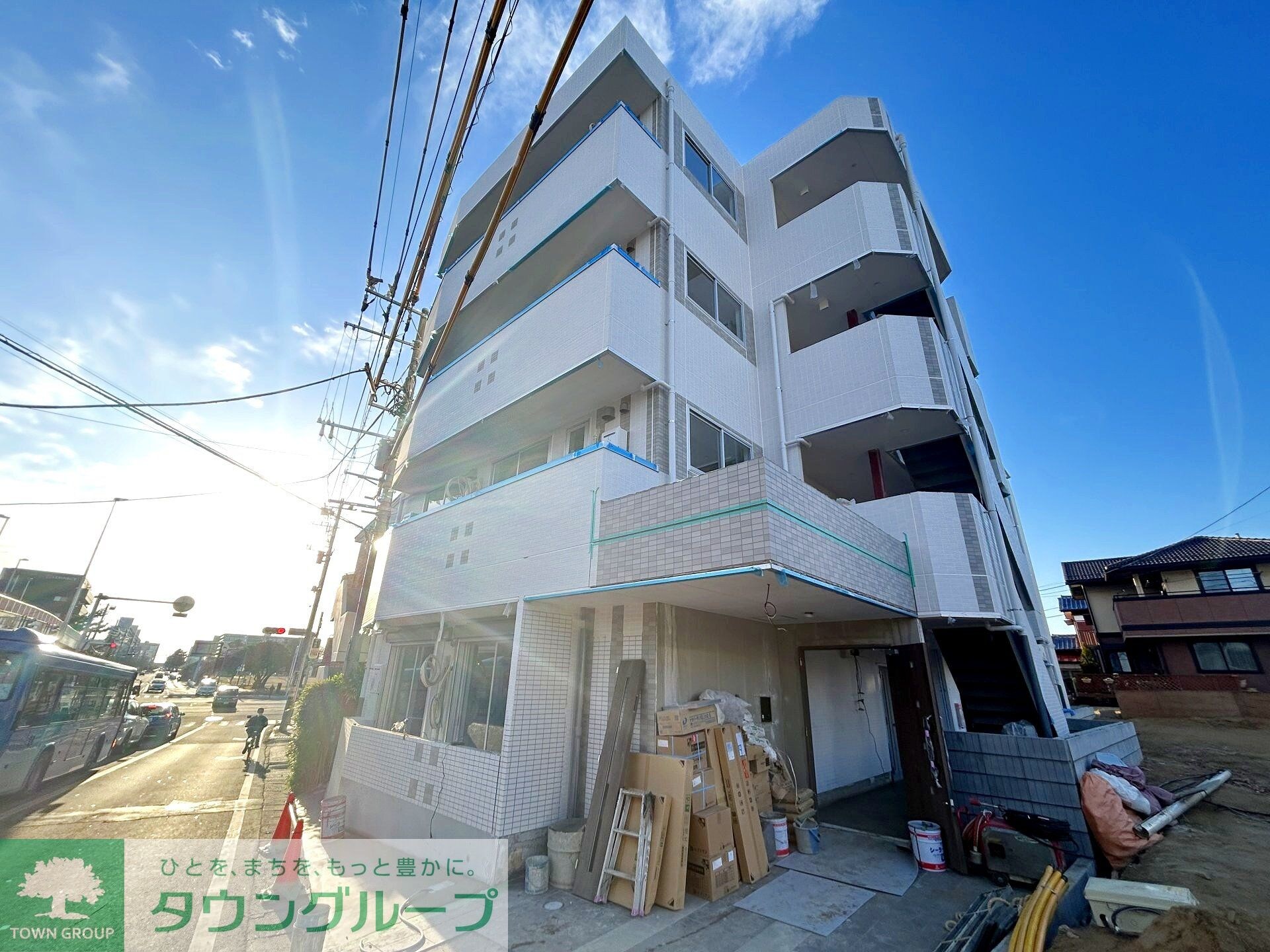 プレゾン　ア　トワIIIの物件外観写真