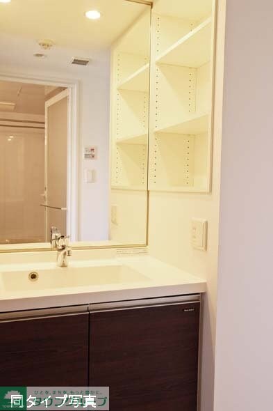 コンフォリア駒場の物件内観写真