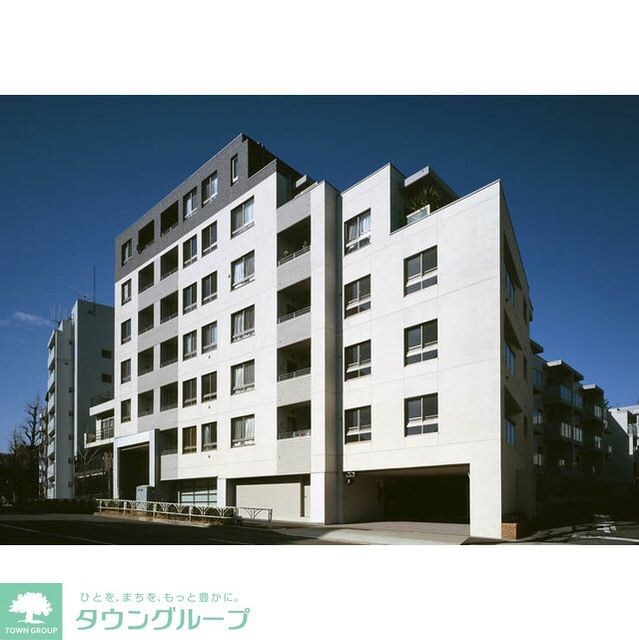 コンフォリア原宿の物件外観写真