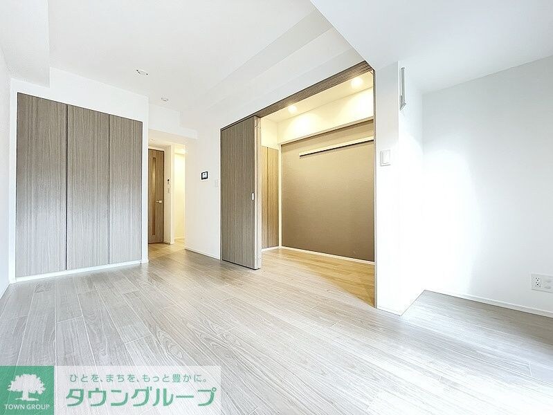 レフィールオーブ代々木の物件内観写真