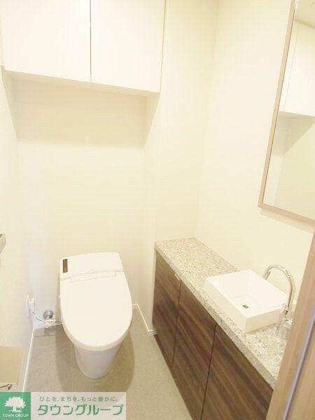 パークアクシスプレミア表参道の物件内観写真