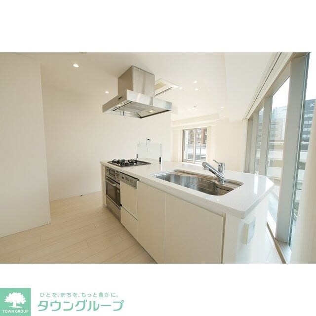 コンフォリア新宿イーストサイドタワーの物件内観写真