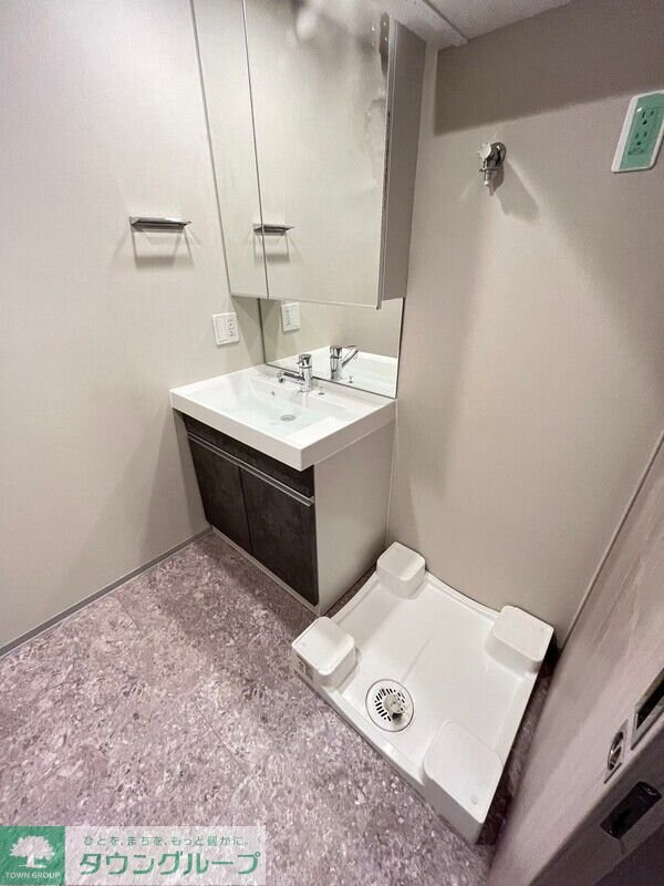 ラグゼナ用賀の物件内観写真