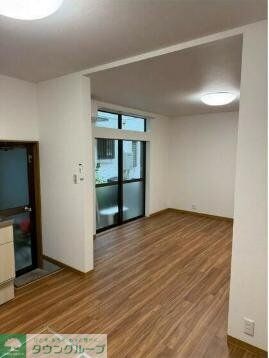 渋谷区本町5丁目戸建の物件内観写真