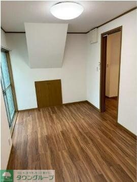 渋谷区本町5丁目戸建の物件内観写真