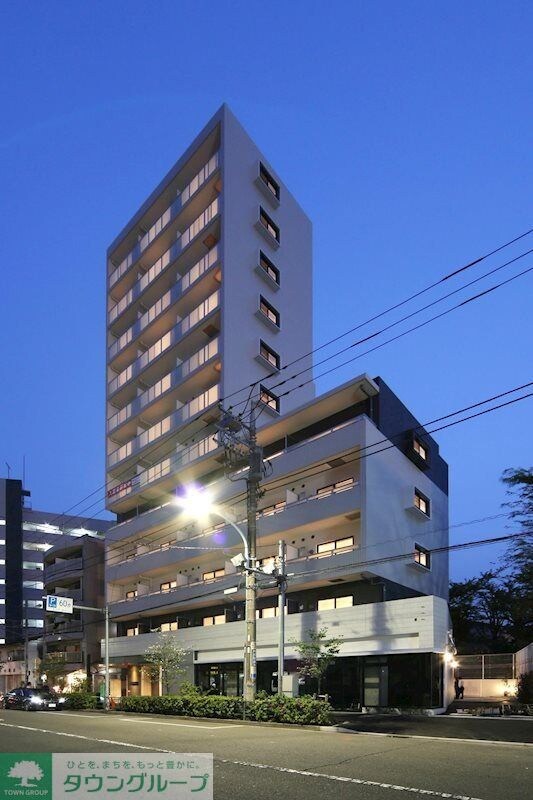 レジディア三宿の物件外観写真