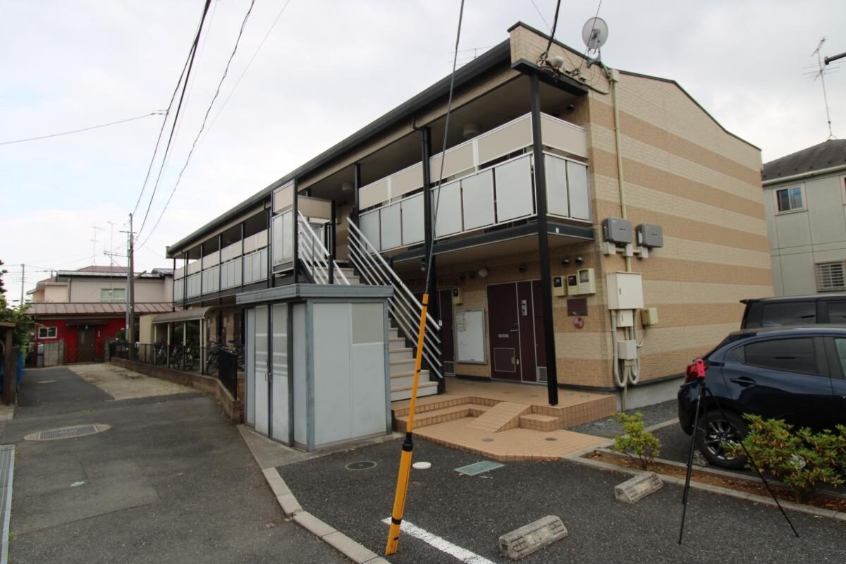 レオパレスＡｙａの物件外観写真