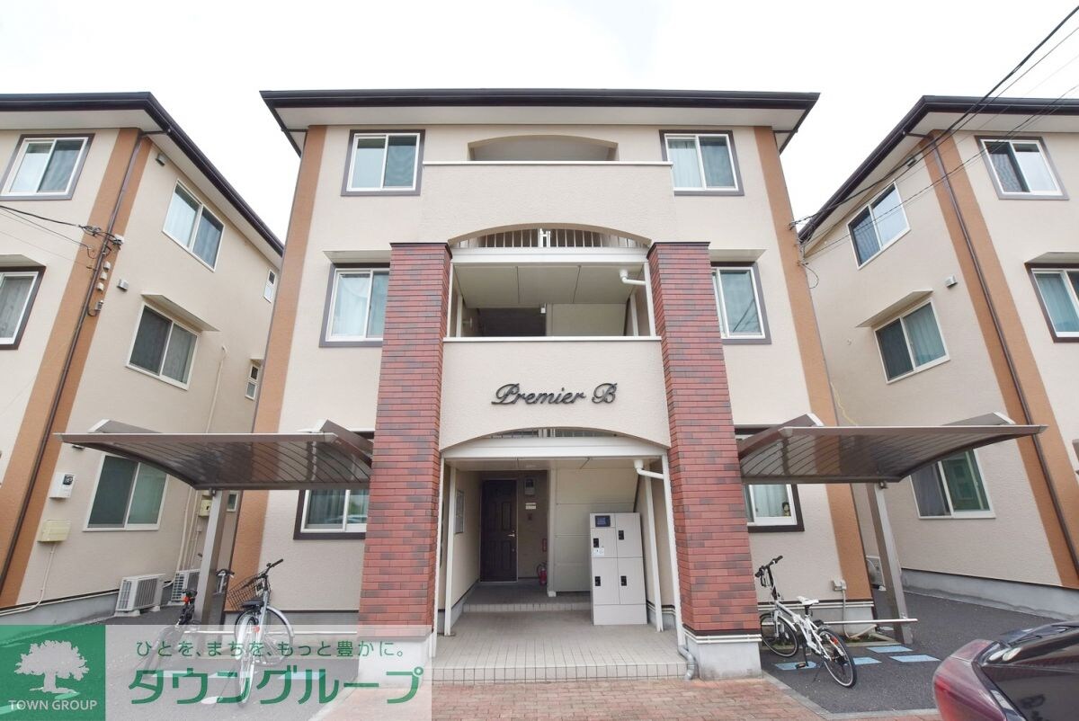 プレミール　Cの物件外観写真