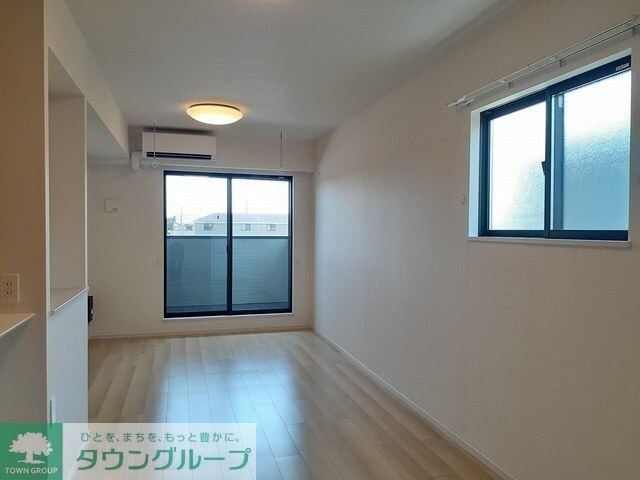 シャイン　フィフティーンの物件内観写真